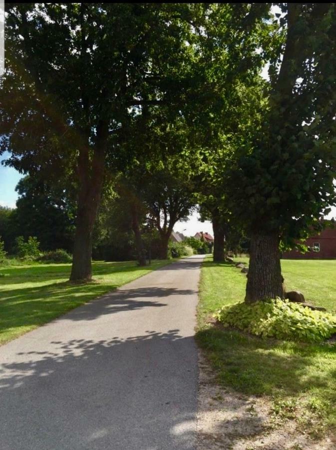 Ruhige Ferienwohnung Nahe Ostsee Glewitz Exterior foto